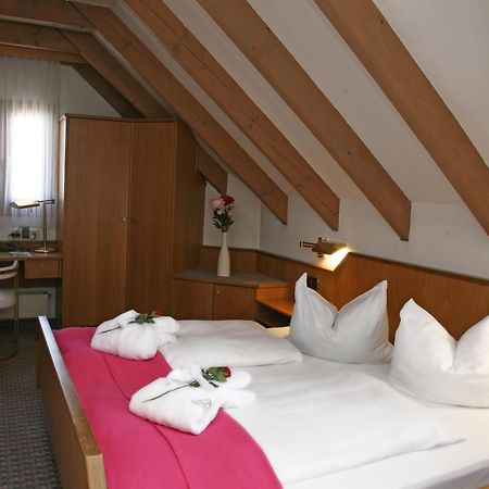 Hotel Mohren Ochsenhausen Zewnętrze zdjęcie