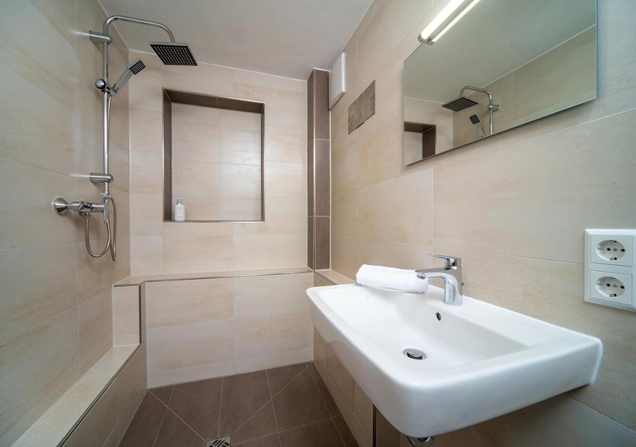 Hotel Mohren Ochsenhausen Zewnętrze zdjęcie